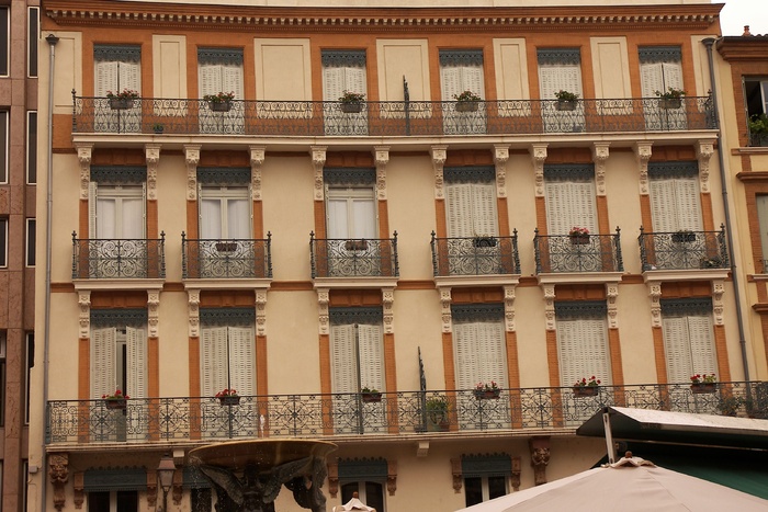 Windows Of Toulouse (4)