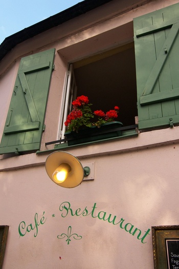 Café   Restaurant
