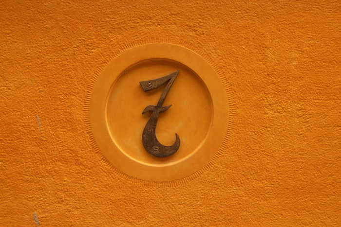 Circle 7