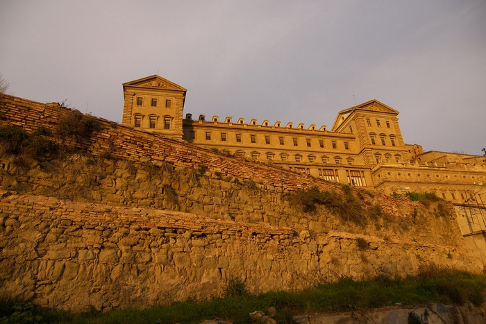 Manresa Palace