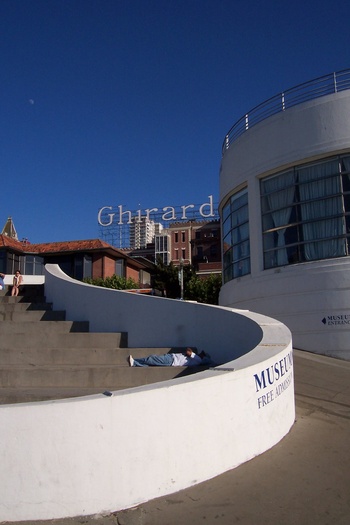 Curved (1)