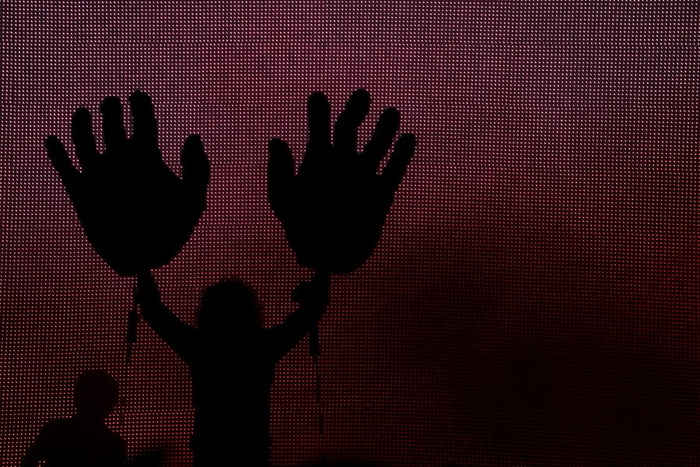 Hands (2)