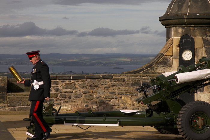 Guard and Cannon